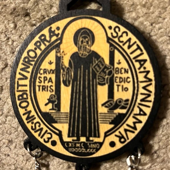 St Benedict Home Protection Door Hanger with Bells - Picture 3 of 5